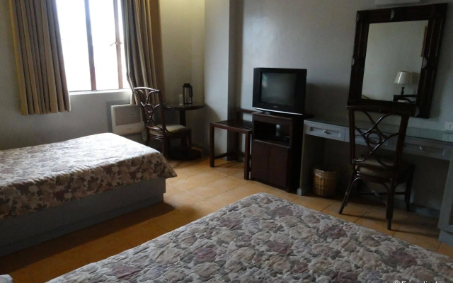 Casa Leticia Business Inn