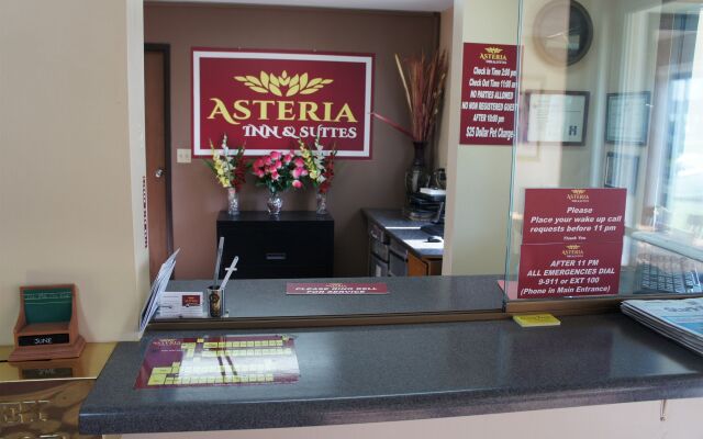 Coratel Inn and Suites Maple Grove