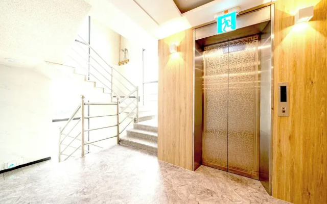 hotel77