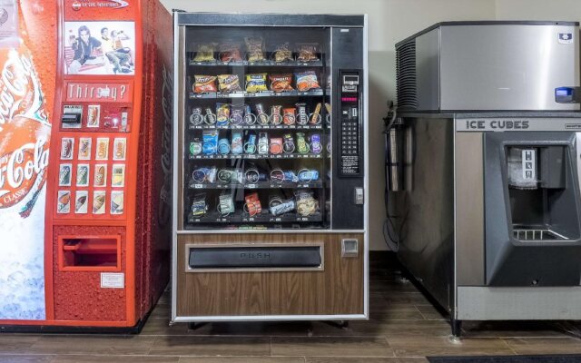 Red Roof Inn Columbus - Hebron