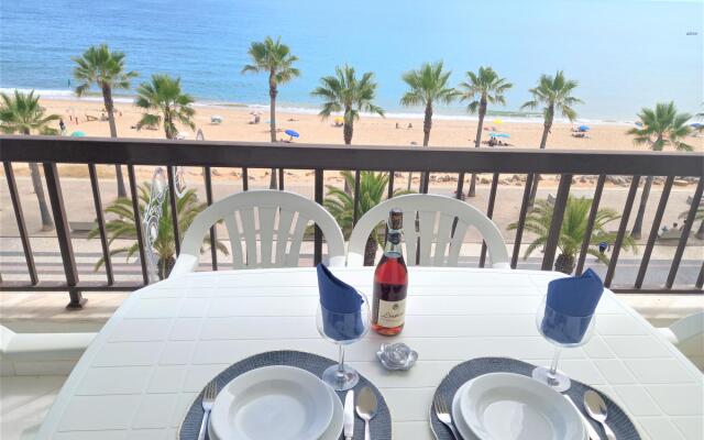 T2  Calçadao VISTA DE LUXO FRENTE MAR 6 PESSOAS