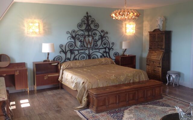 Château De La Goujonnerie