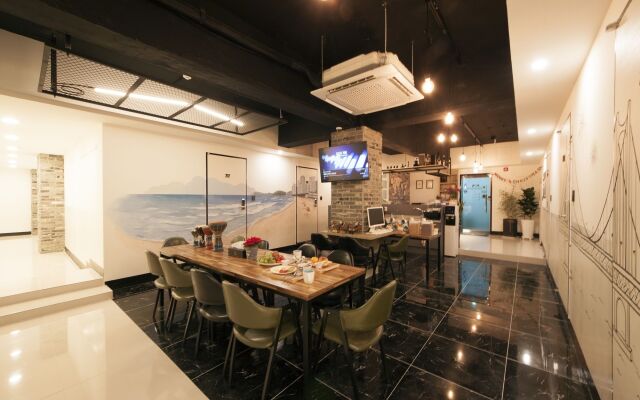 MAMA Guesthouse Haeundae