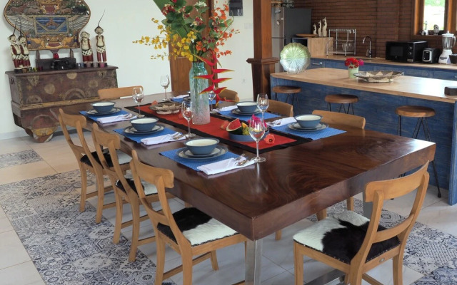 Villa Ronggo Mayang Bali