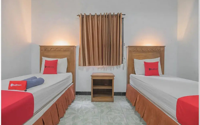 RedDoorz Plus near RSUD Majalengka