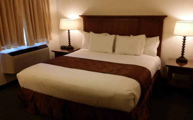 The Royal Victorian Motel