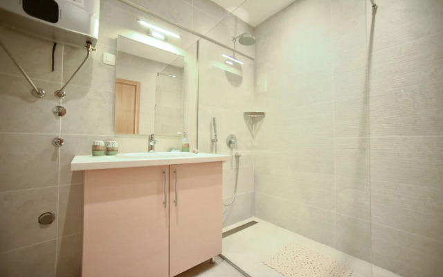 Wow Hotel Alltime Montenegro Apartments