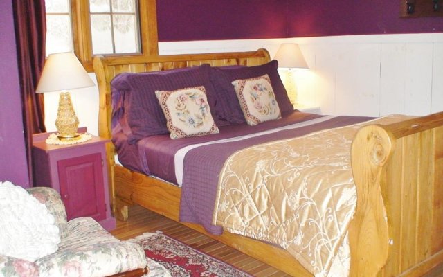 Country Charm Bed & Breakfast
