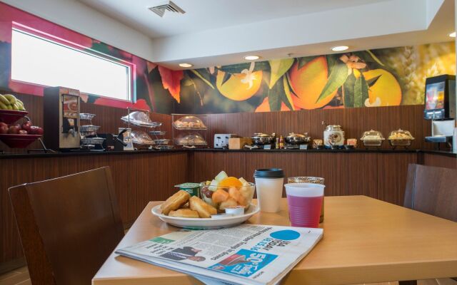 Fairfield Inn & Suites by Marriott Greenwood