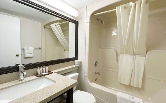 Travelodge by Wyndham Welland