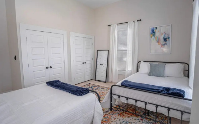 Incredible New 3br/2ba Near Downtown