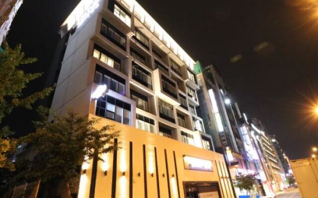 Stay-inn Hotel