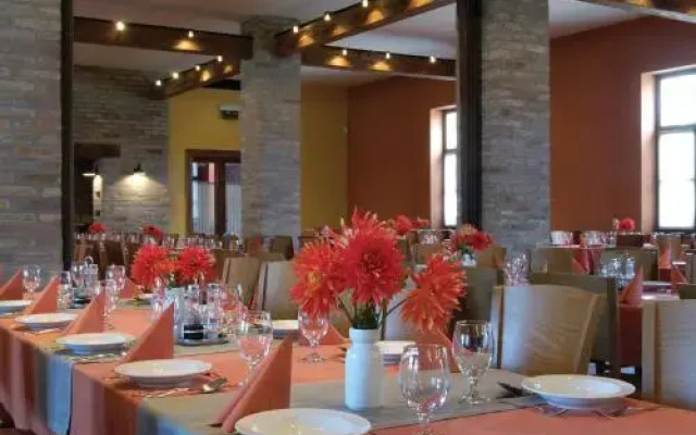 Sarlóspuszta Club Hotel
