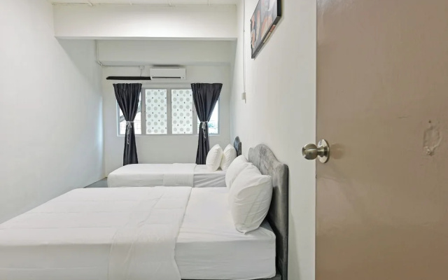 Hotel O S Homestay