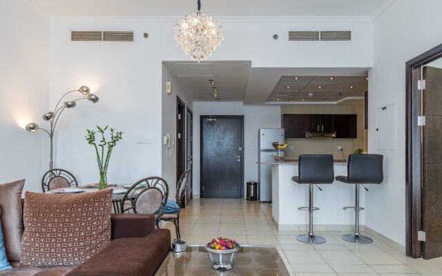 Torch Tower by Deluxe Holiday Homes