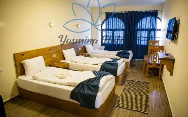 Yasmina Hotel