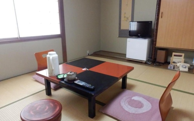 Kikunoya Ryokan – Guest Rooms – Kanazawa