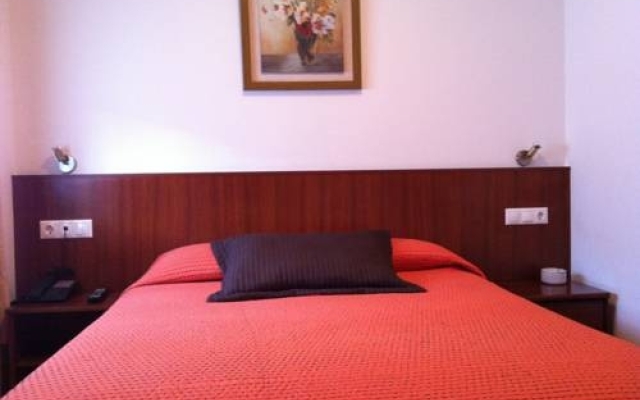 Hostal Adelia