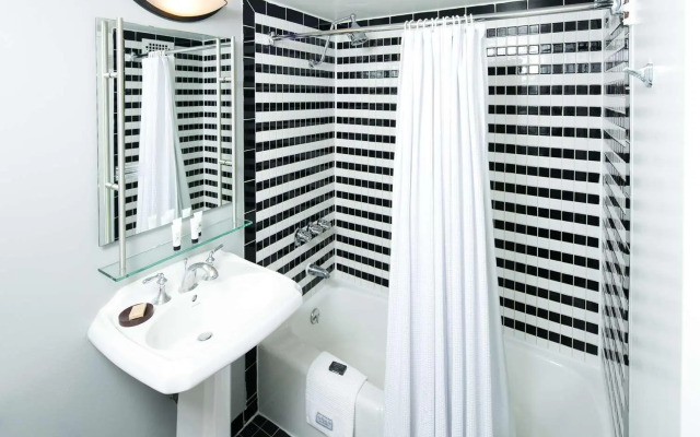 The Quincy, Ascend Hotel Collection