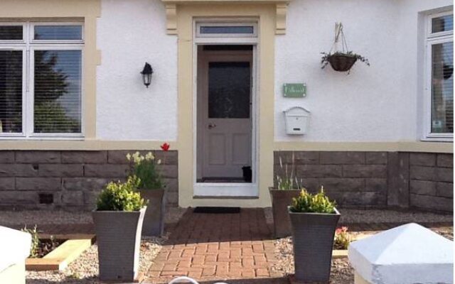 Hillcrest Bed & Breakfast