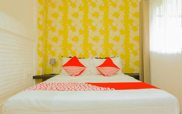 OYO 354 32 Guest House
