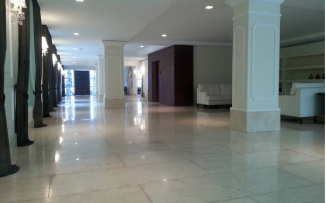 San Diego 974 Suites