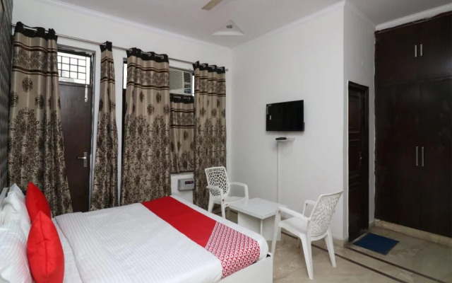 OYO 22506 Heaven Residency