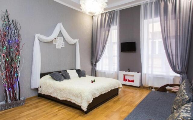 Apartment on Svobody