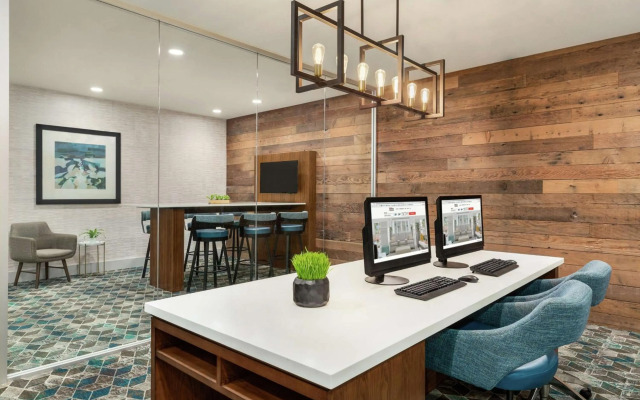 Hilton Garden Inn Seattle Airport
