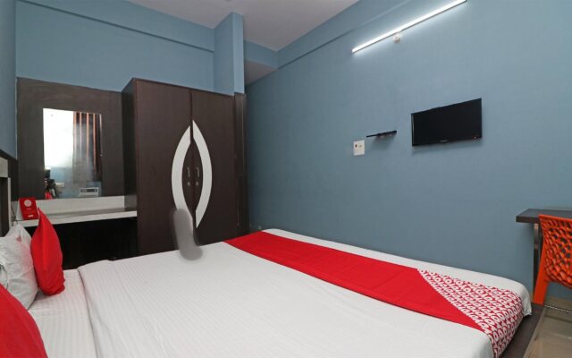Hotel Crown Tower By OYO