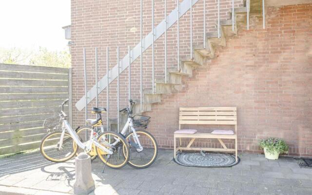 Amsterdam Beach Apartment 1, Private Garden