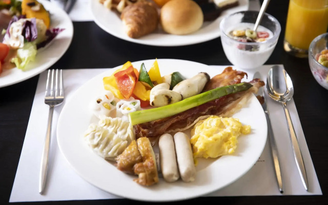 Ramada Hotels & Suites Seoul Namdaemun