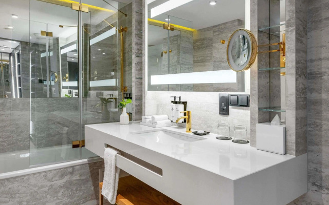 Sofitel Warsaw Victoria