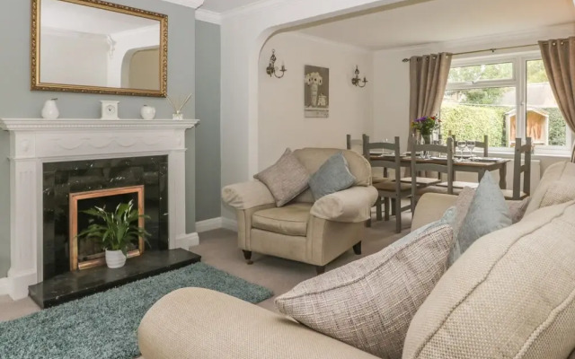Humble Bee Cottage