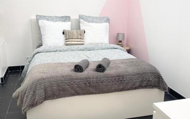 Grande Maison de ville lumineuse + Terrasse & clim