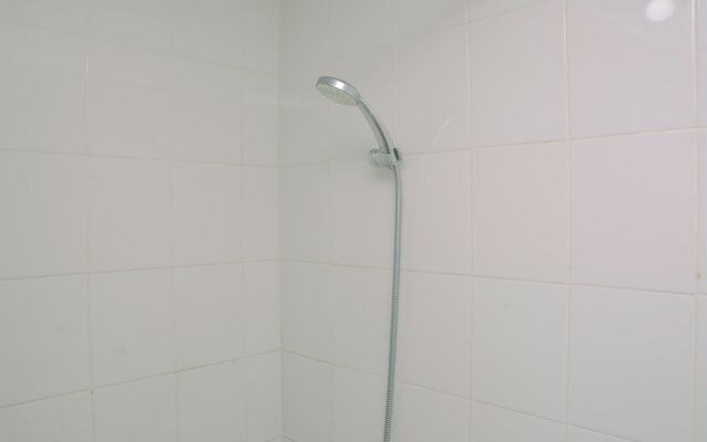 Cozy Living Studio Apartment at Bassura City