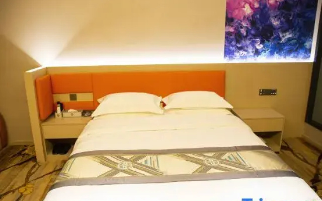 Xayar Honghua Grand Hotel