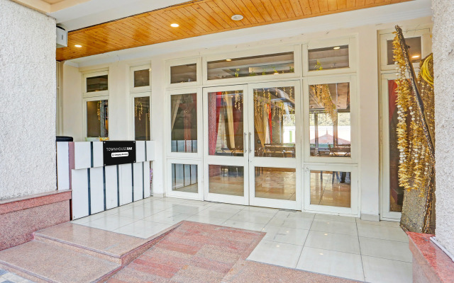 Townhouse Oak ISBT Formerly the Hotel Horizon