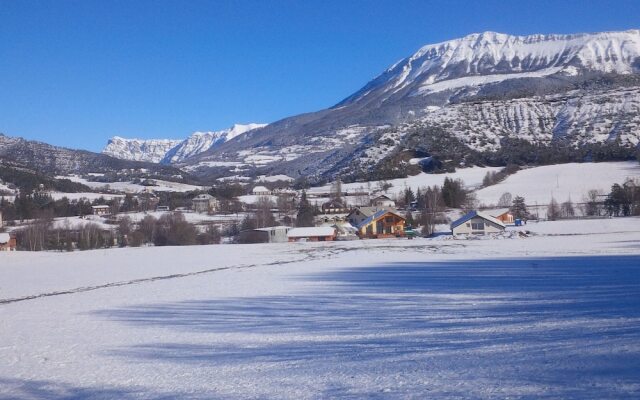 Quaint Chalet in Selonnet With Terrace