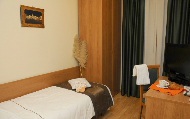 Hotel Sonia