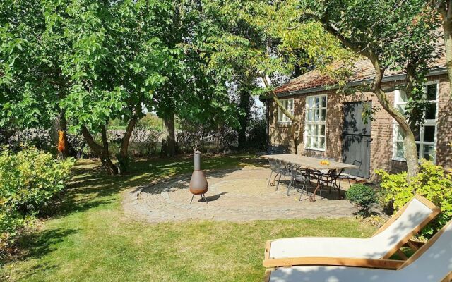 Beautiful Farmhouse in Veere with Open Fireplace