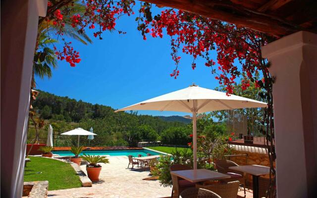 Can Lluc Boutique Country Hotel & Villas