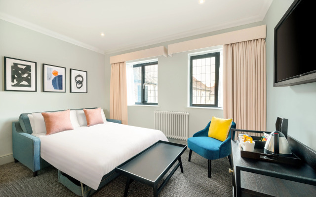 voco Lythe Hill Hotel & Spa by IHG