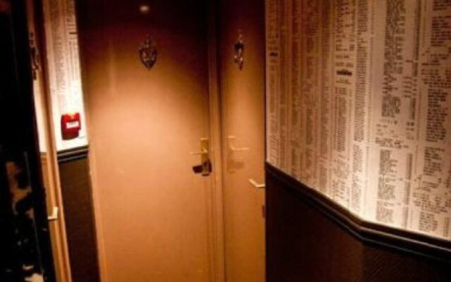 Plug Inn Boutique Hostel