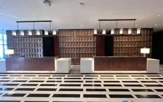 Weinan Guibinlou Hotel