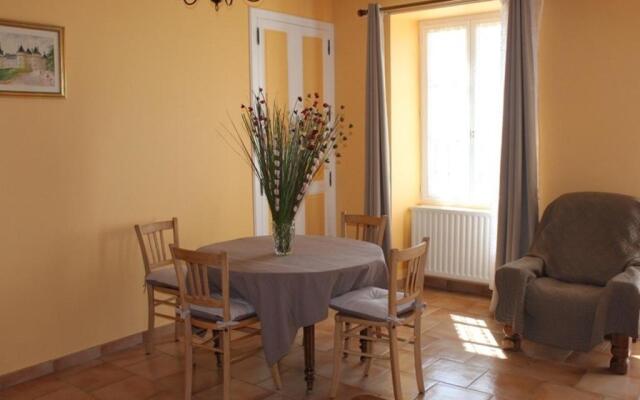 Gite Lerné, 4 pièces, 5 personnes - FR-1-381-486