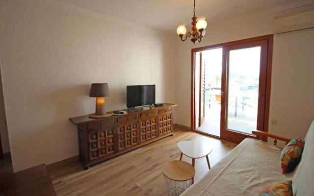 BASIC CONFORT Apartamento Port Segre