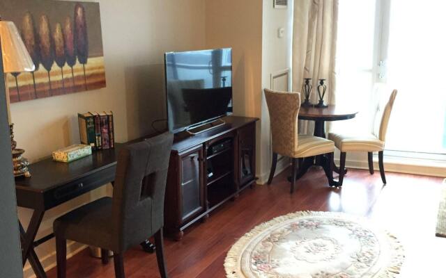 Air Canada Centre Harbor Front Furnished Condo