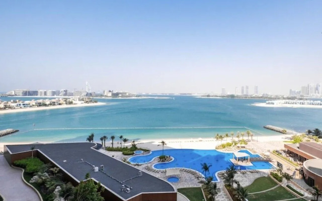 Tiara Residences