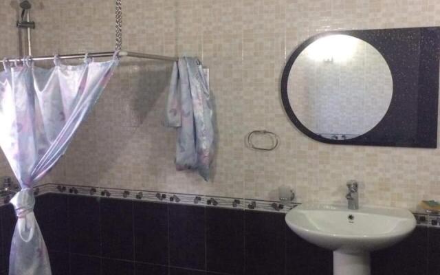 1 Room First Line !
